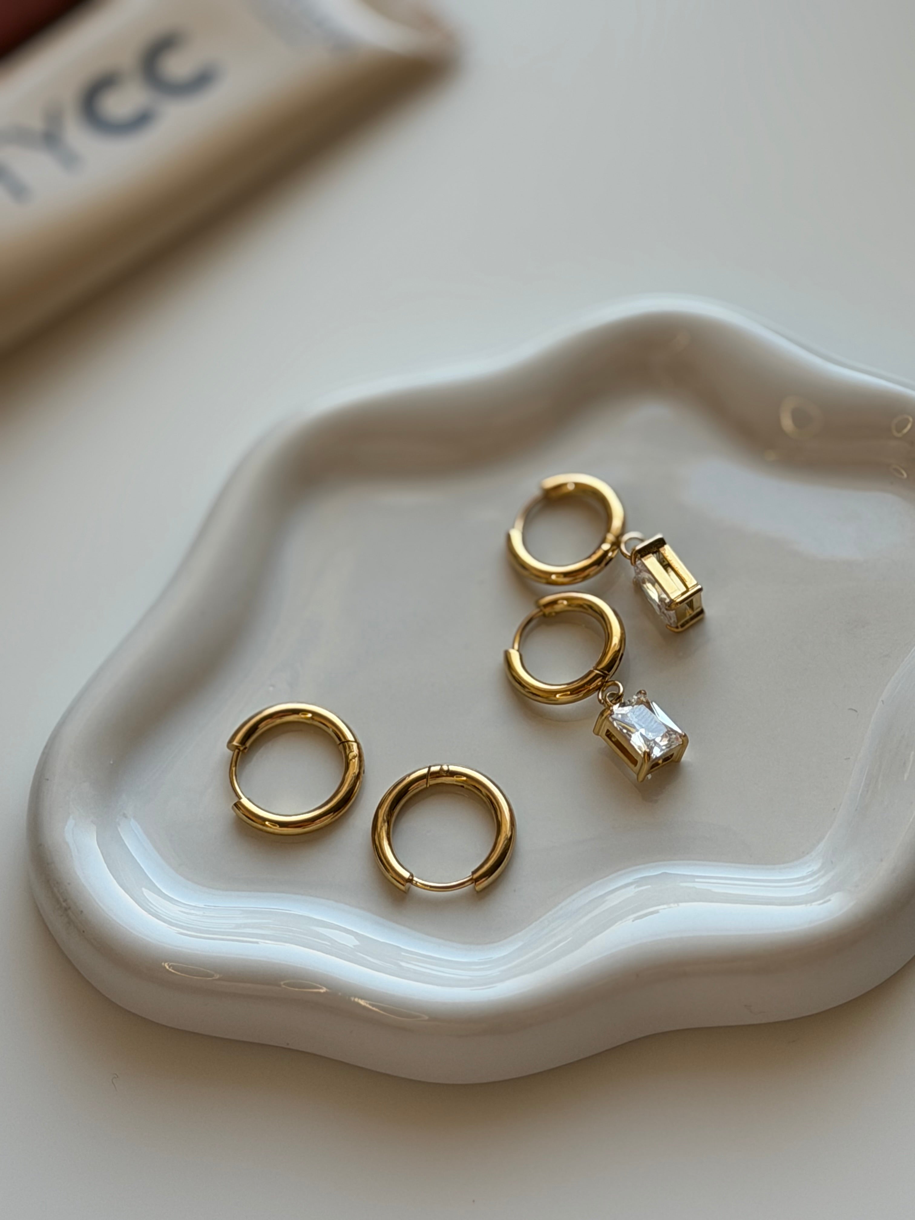 HOOP EARRINGS