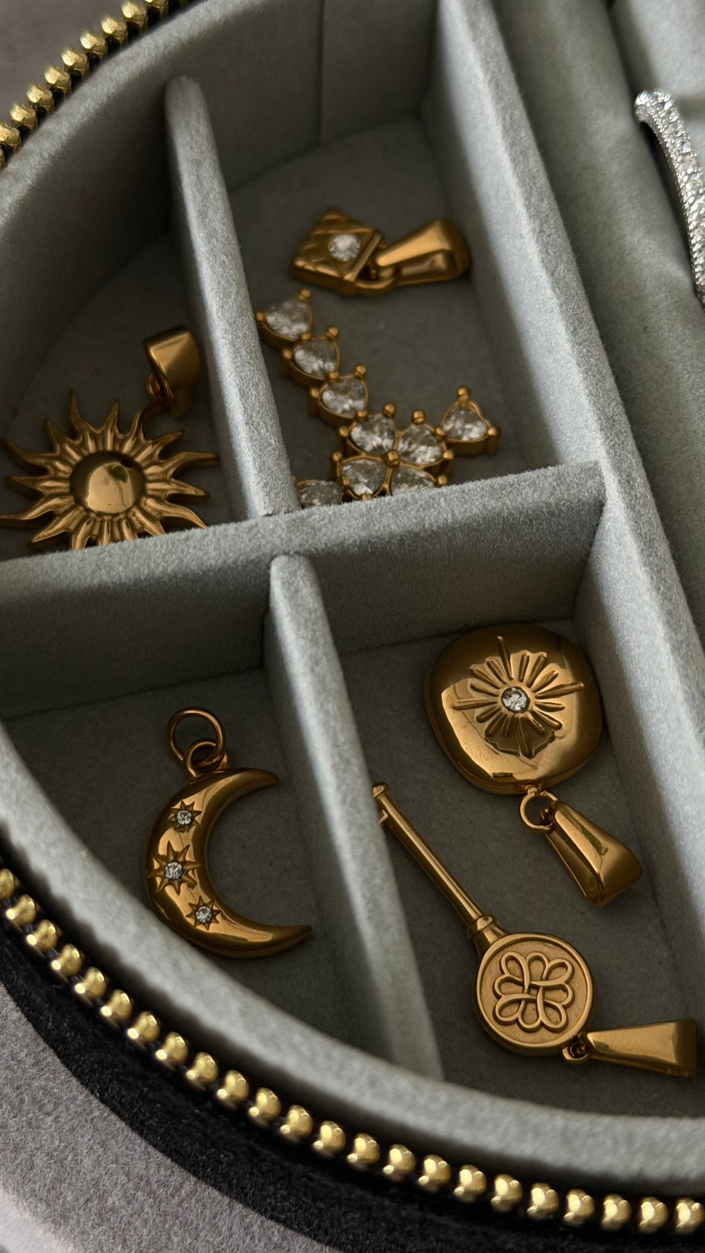 SUN CHARM