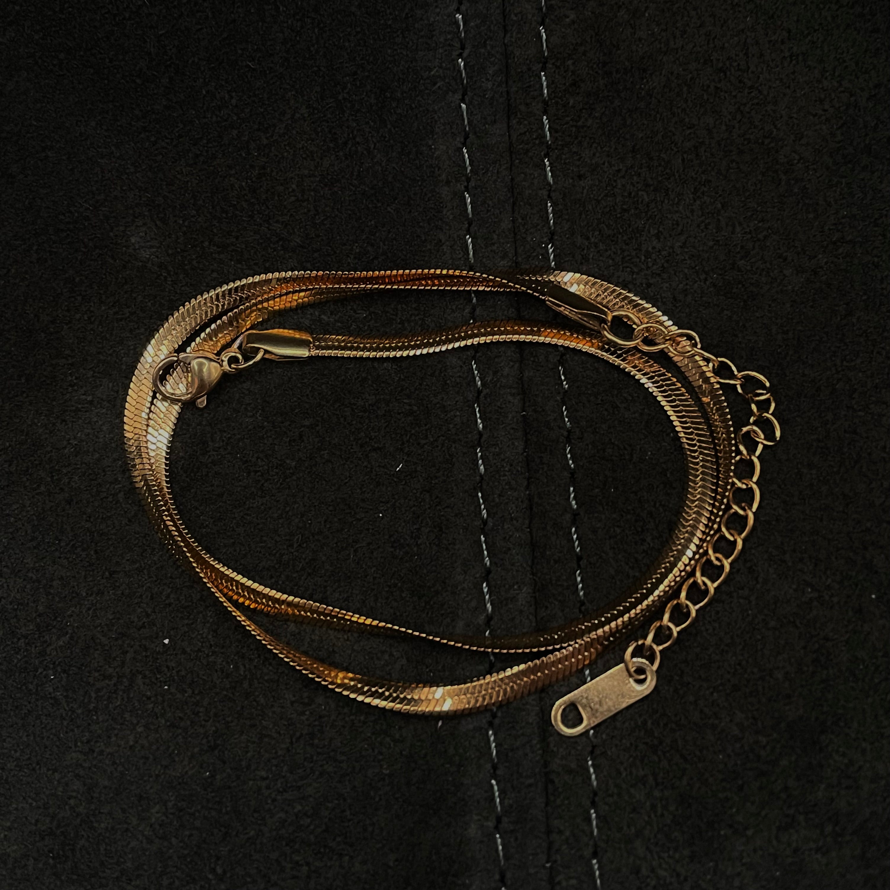 Classic Cobra Necklace