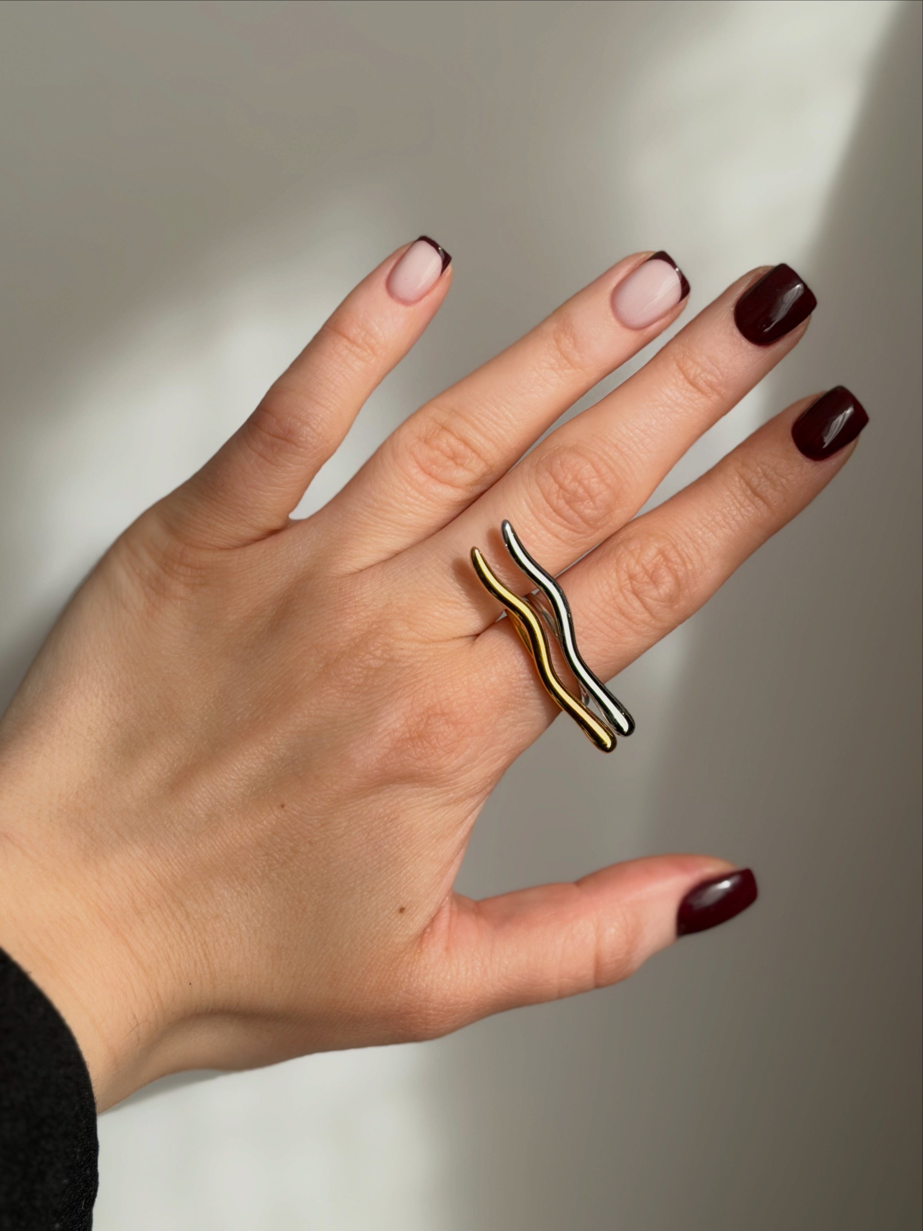 Silhouette Ring